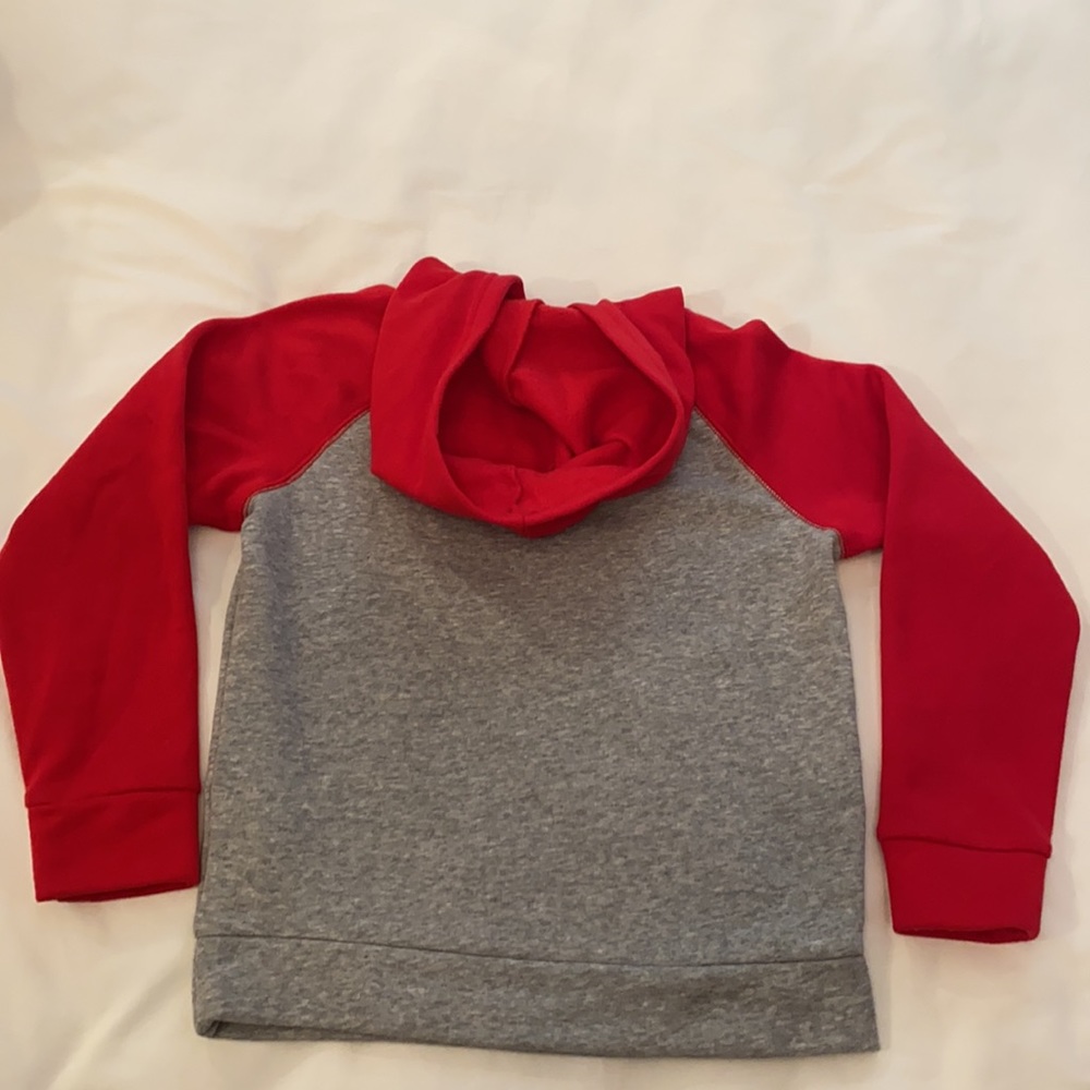 Old navy sweatshirt size 8 - Picture 4 of 4